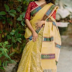 ব্লাউজ পিস সহ সেমি মসলিন শাড়ি